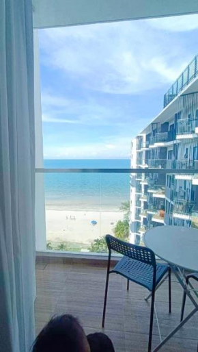 Timur Bay Sea View & Pool View 2BR Family Suite